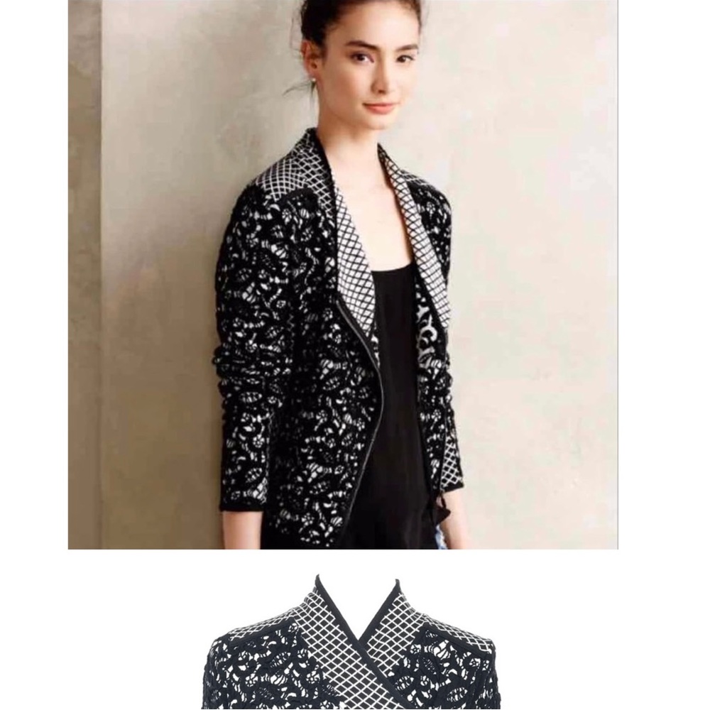 Moth By Anthropology Black and White Lace Pattern Jacquard Moto Cárdigan…